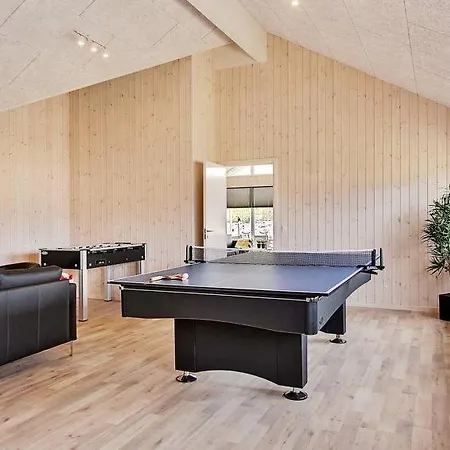 Ferienhaus Oksby Sleeps 18 Pool Wifi Blåvand